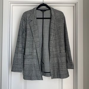 Classic plaid blazer, cotton based so has nice stretch!